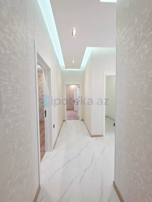 Satılır 4 otaqlı mənzil 170 m²