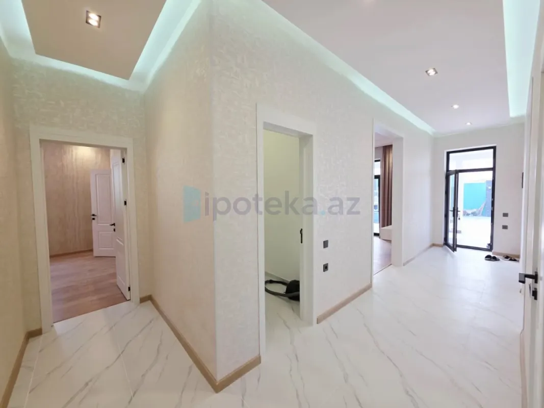 Satılır 4 otaqlı mənzil 170 m²