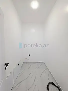 Satılır 4 otaqlı mənzil 170 m²