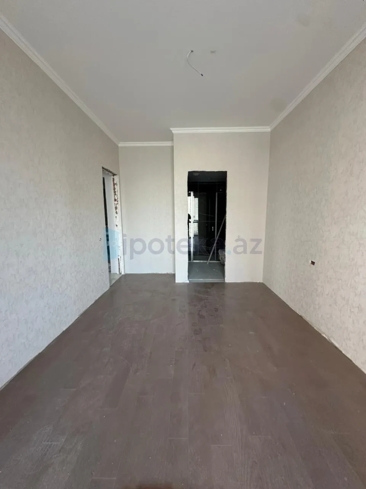 Satılır 3 otaqlı yeni tikili 86 m²