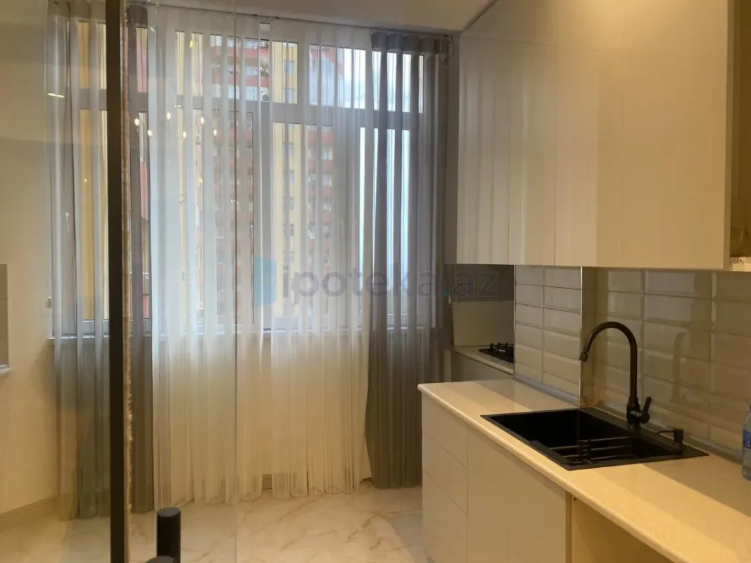 Satılır 3 otaqlı yeni tikili 103 m²