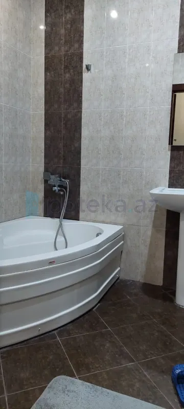 Satılır 2 otaqlı yeni tikili 91 m²