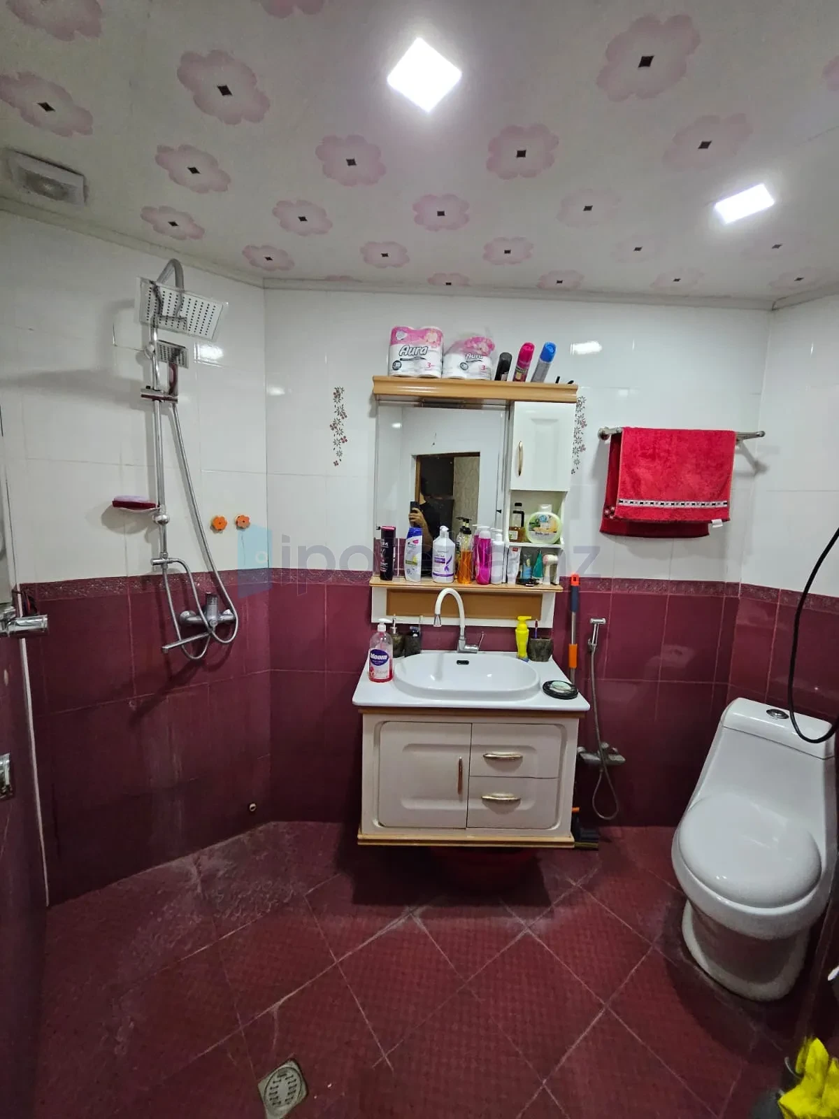 Satılır 2 otaqlı yeni tikili 70 m²