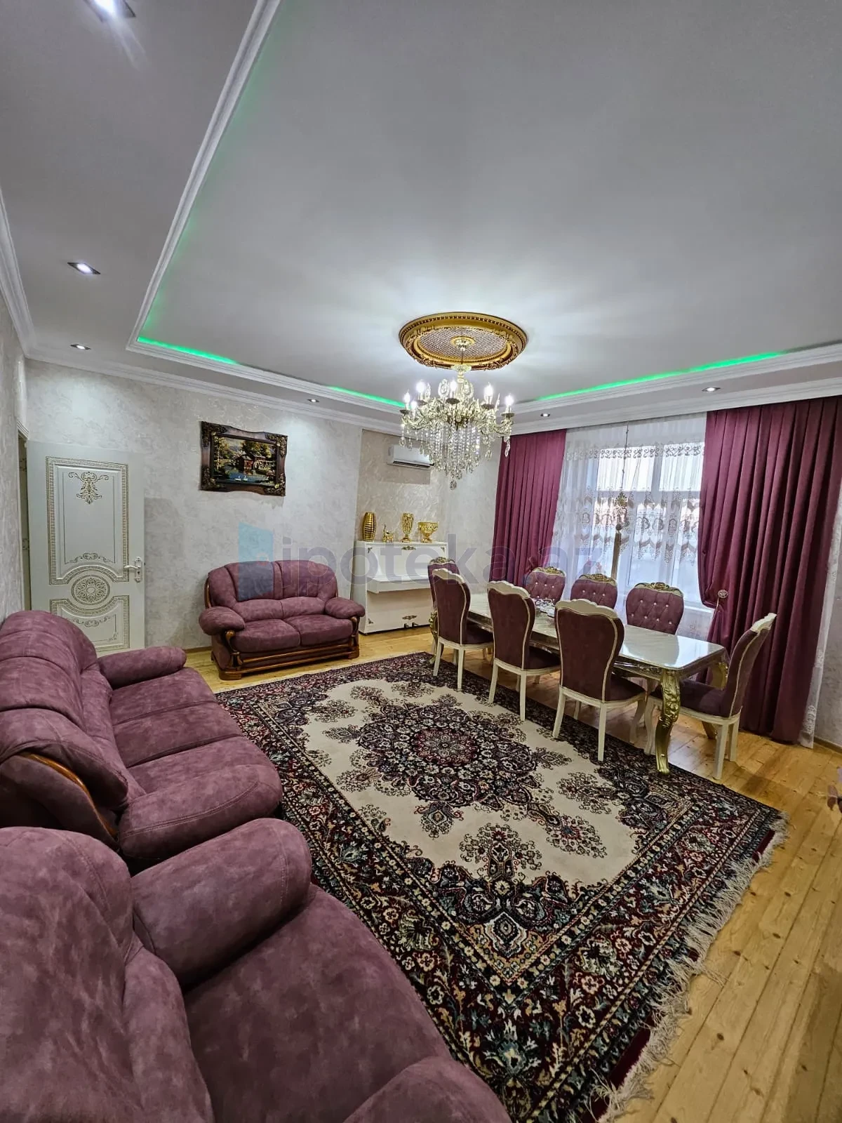 Satılır 2 otaqlı yeni tikili 70 m²