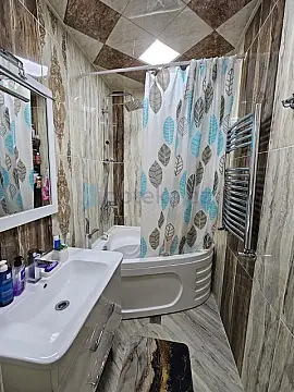 Satılır 3 otaqlı yeni tikili 72 m²