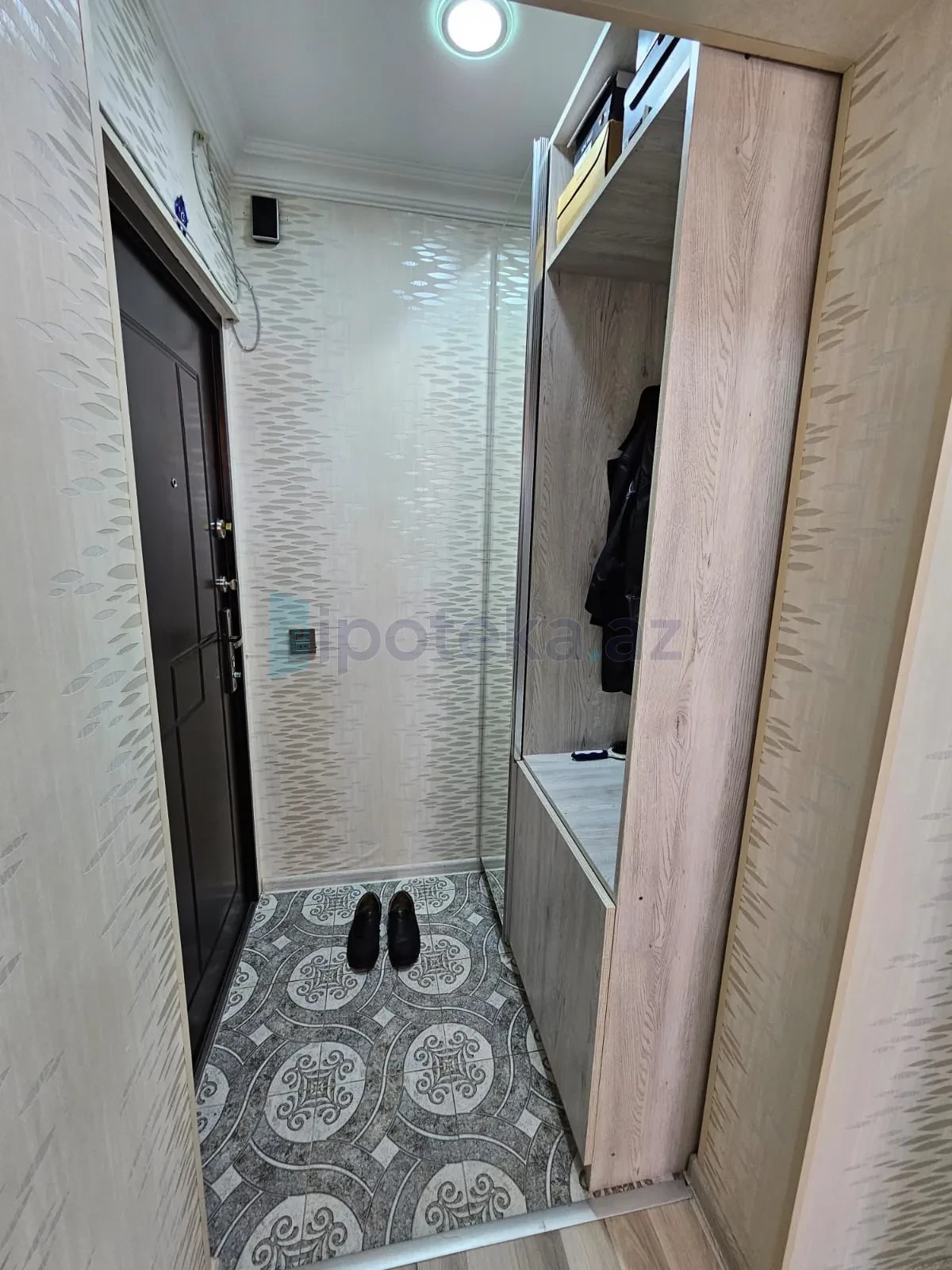 Satılır 3 otaqlı yeni tikili 72 m²