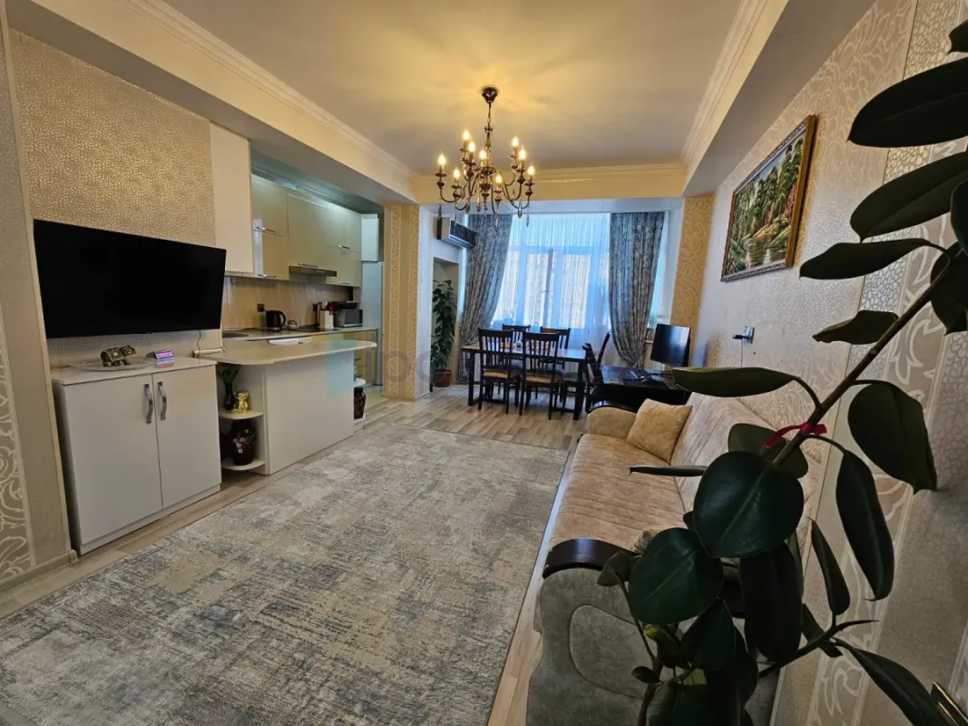 Satılır 3 otaqlı yeni tikili 72 m²