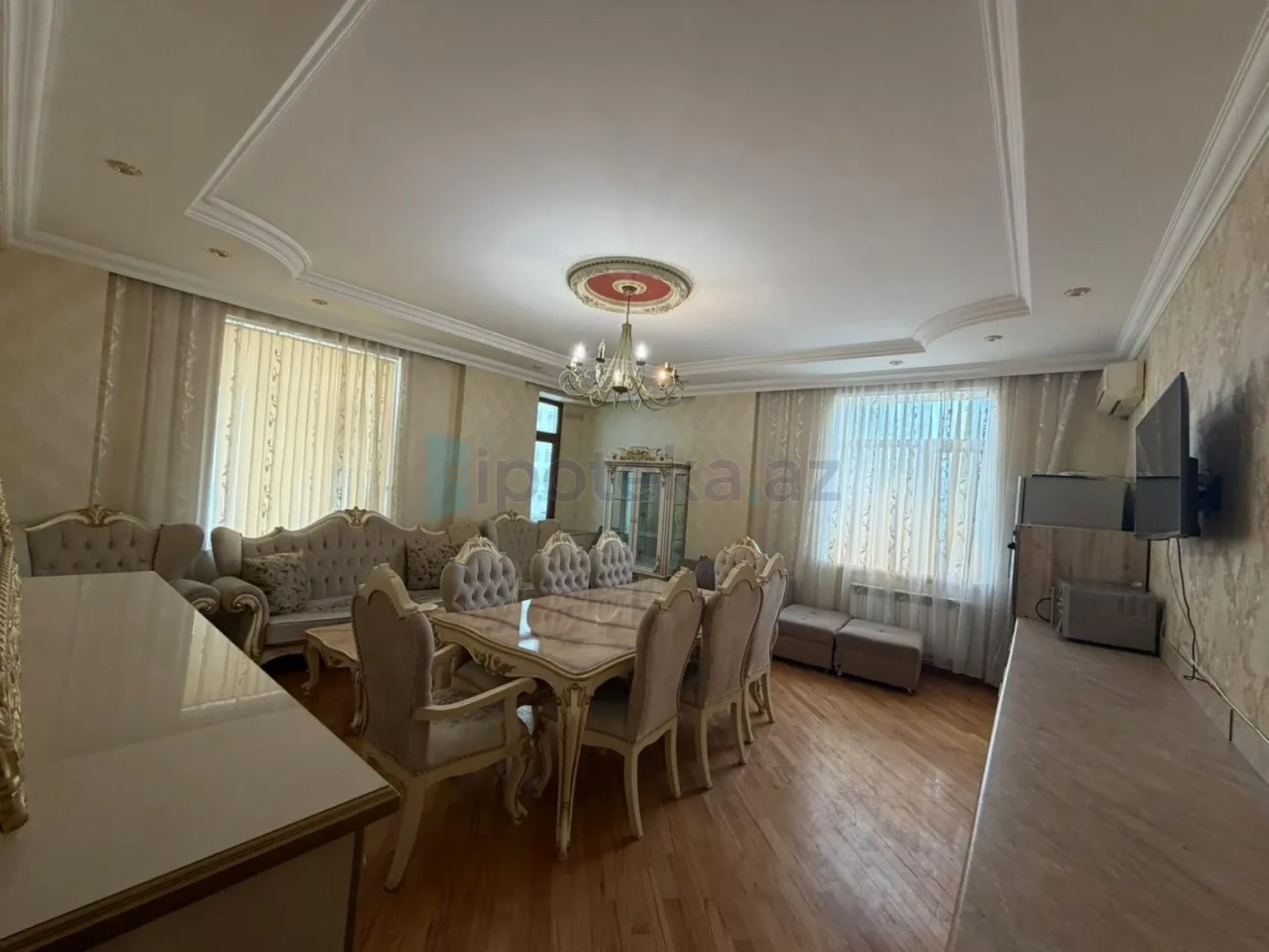 Satılır 3 otaqlı yeni tikili 105 m²