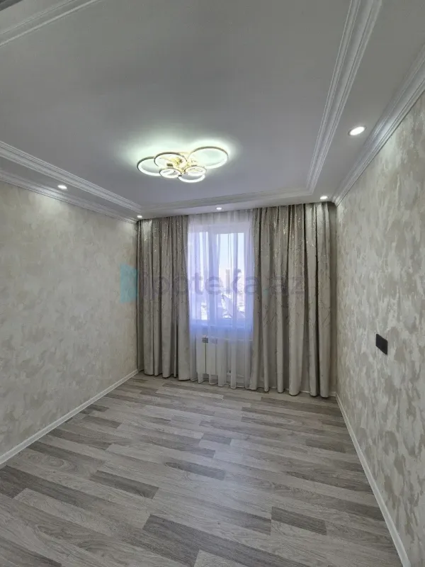 Satılır 2 otaqlı köhnə tikili 40 m²