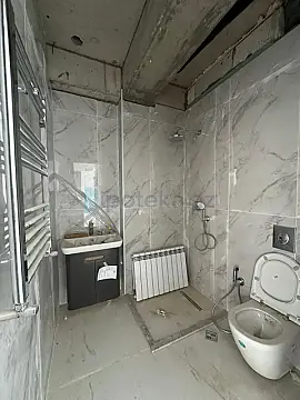 Satılır 3 otaqlı yeni tikili 97 m²