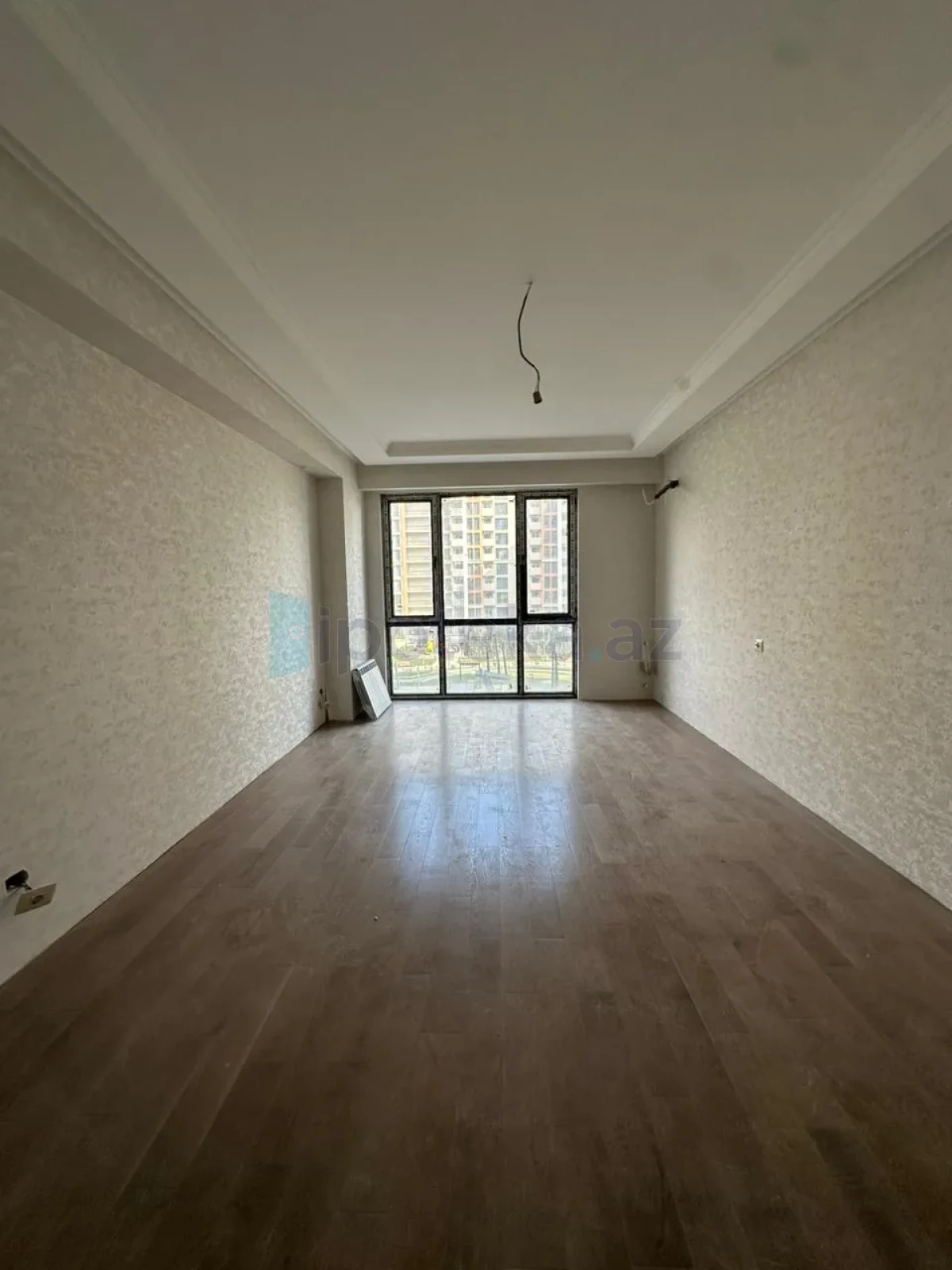 Satılır 3 otaqlı yeni tikili 97 m²