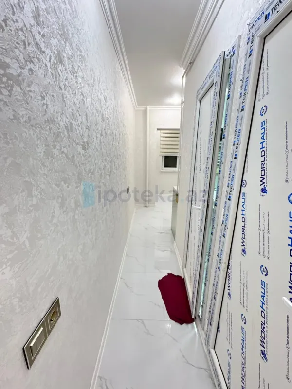 Satılır 3 otaqlı köhnə tikili 90 m²