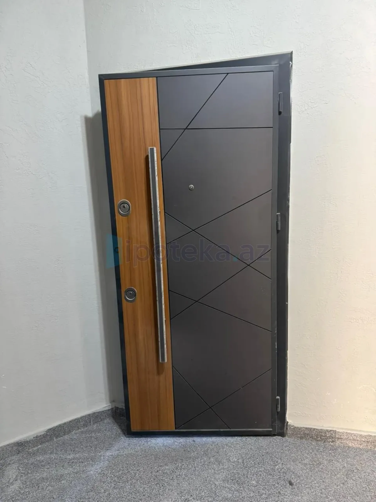 Satılır 2 otaqlı yeni tikili 93 m²