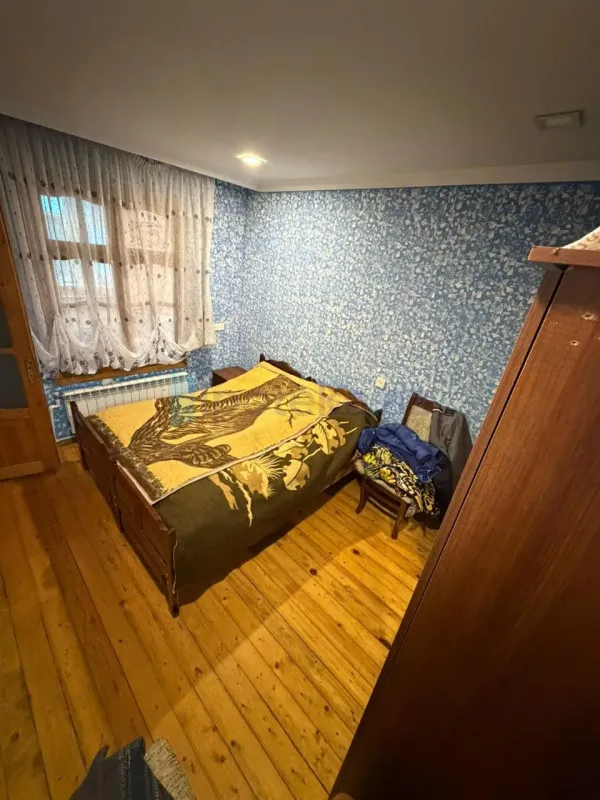 Satılır 5 otaqlı həyət evi 120 m²