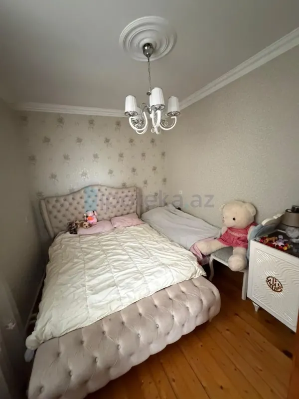 Satılır 5 otaqlı həyət evi 120 m²