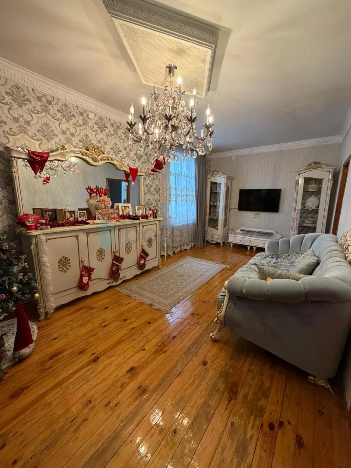 Satılır 5 otaqlı həyət evi 120 m²