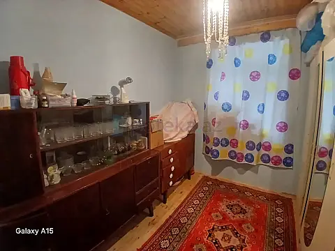 Satılır 5 otaqlı həyət evi 120 m²