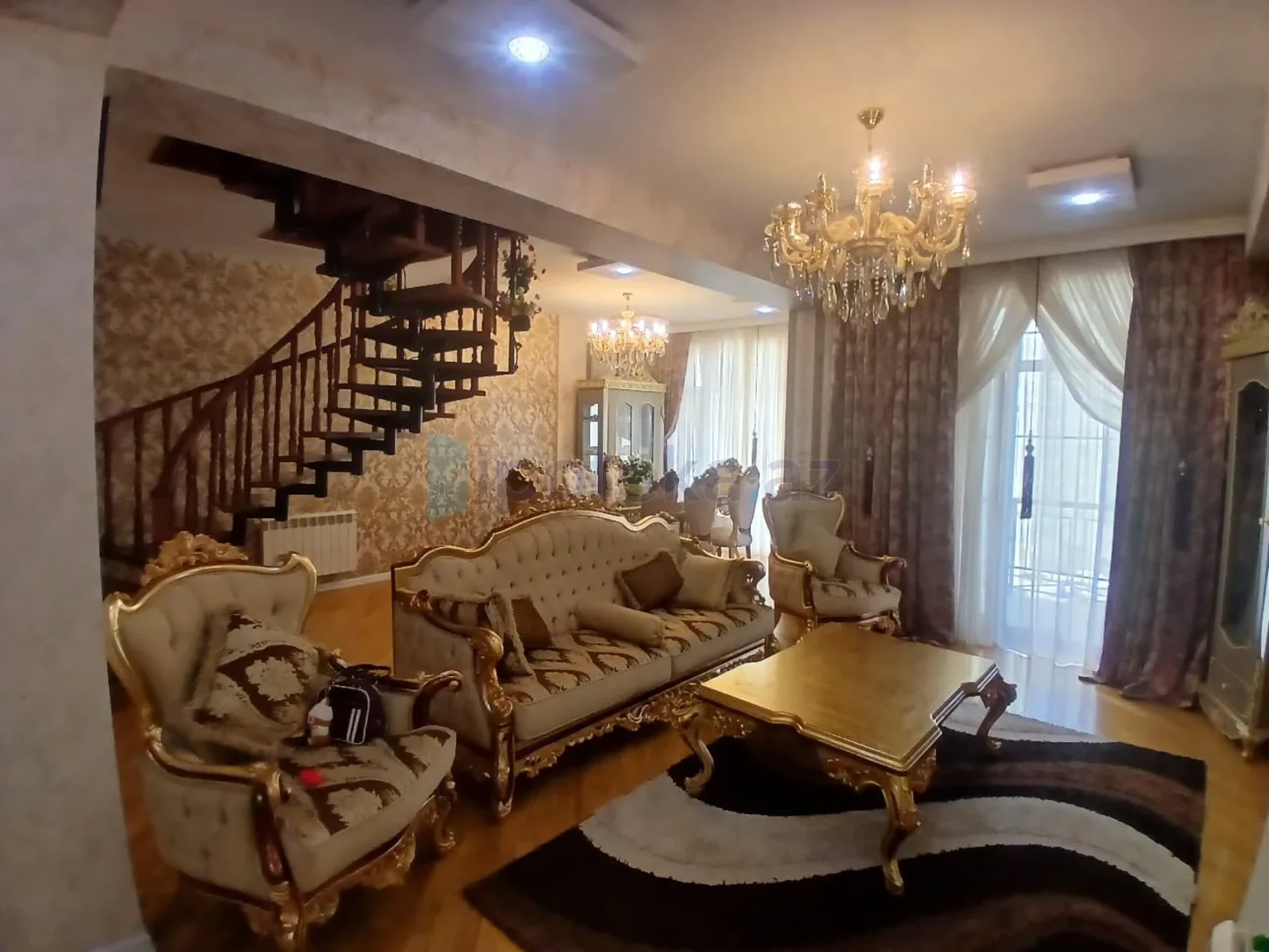 Satılır 4 otaqlı yeni tikili 188 m²