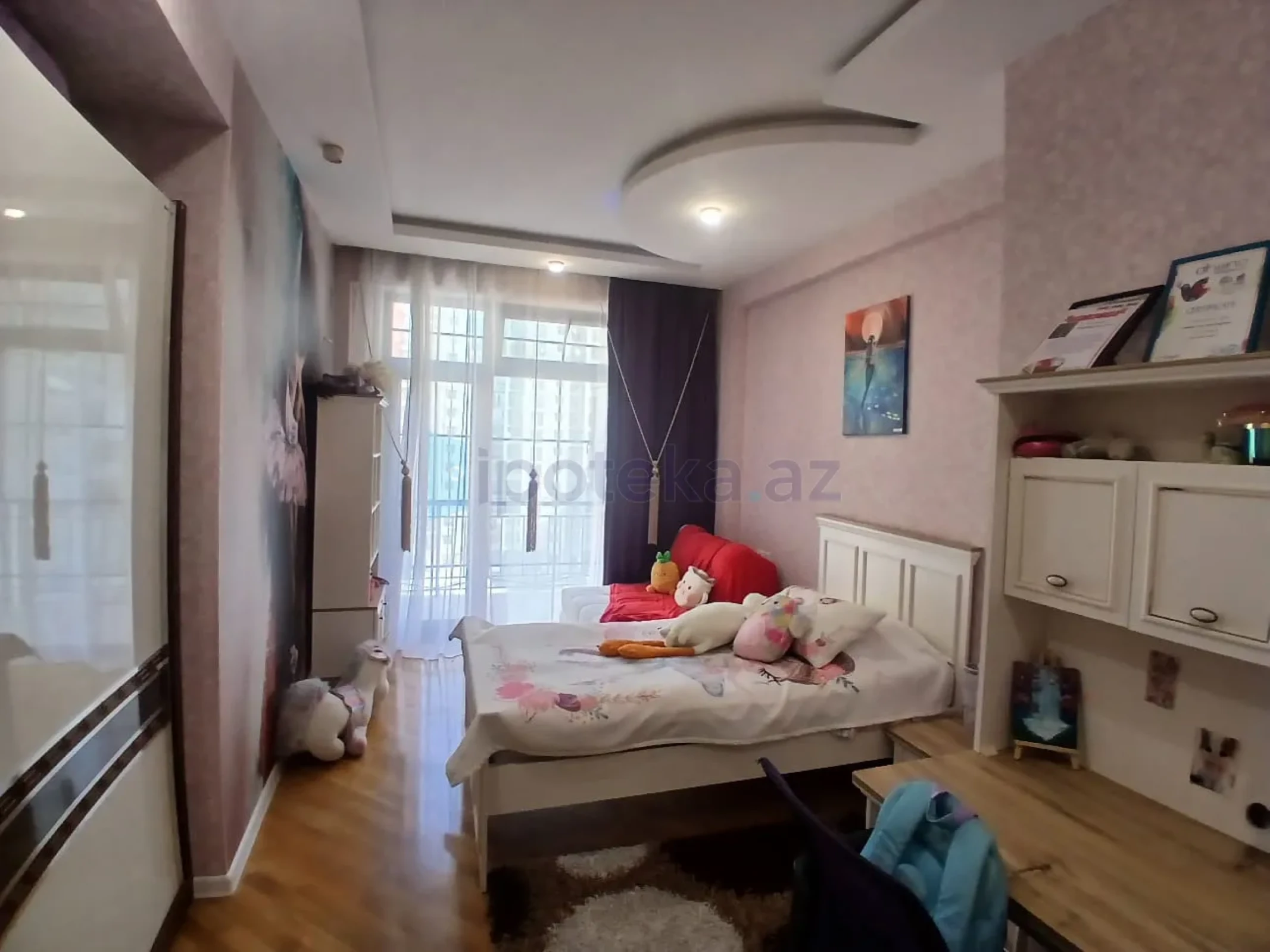 Satılır 4 otaqlı yeni tikili 188 m²