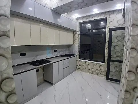 Satılır 3 otaqlı yeni tikili 92 m²