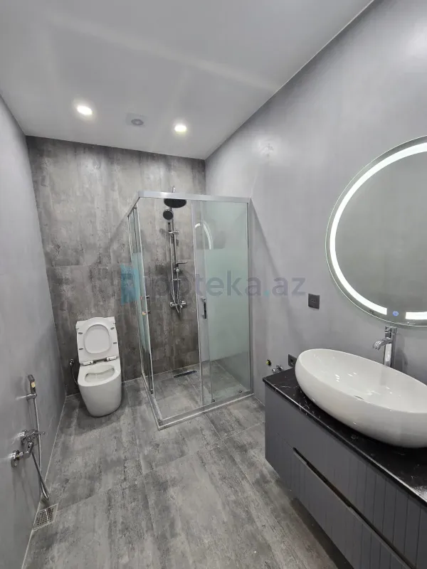 Satılır 2 otaqlı yeni tikili 85 m²