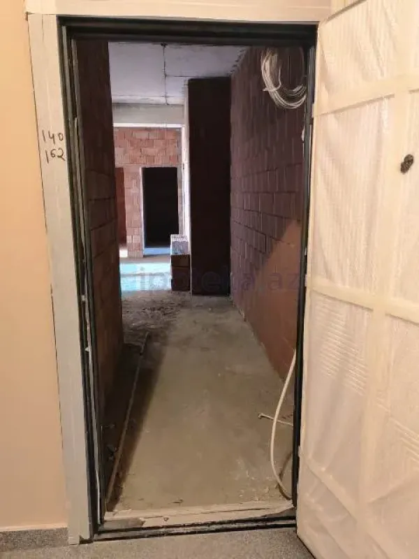 Satılır 4 otaqlı yeni tikili 143 m²