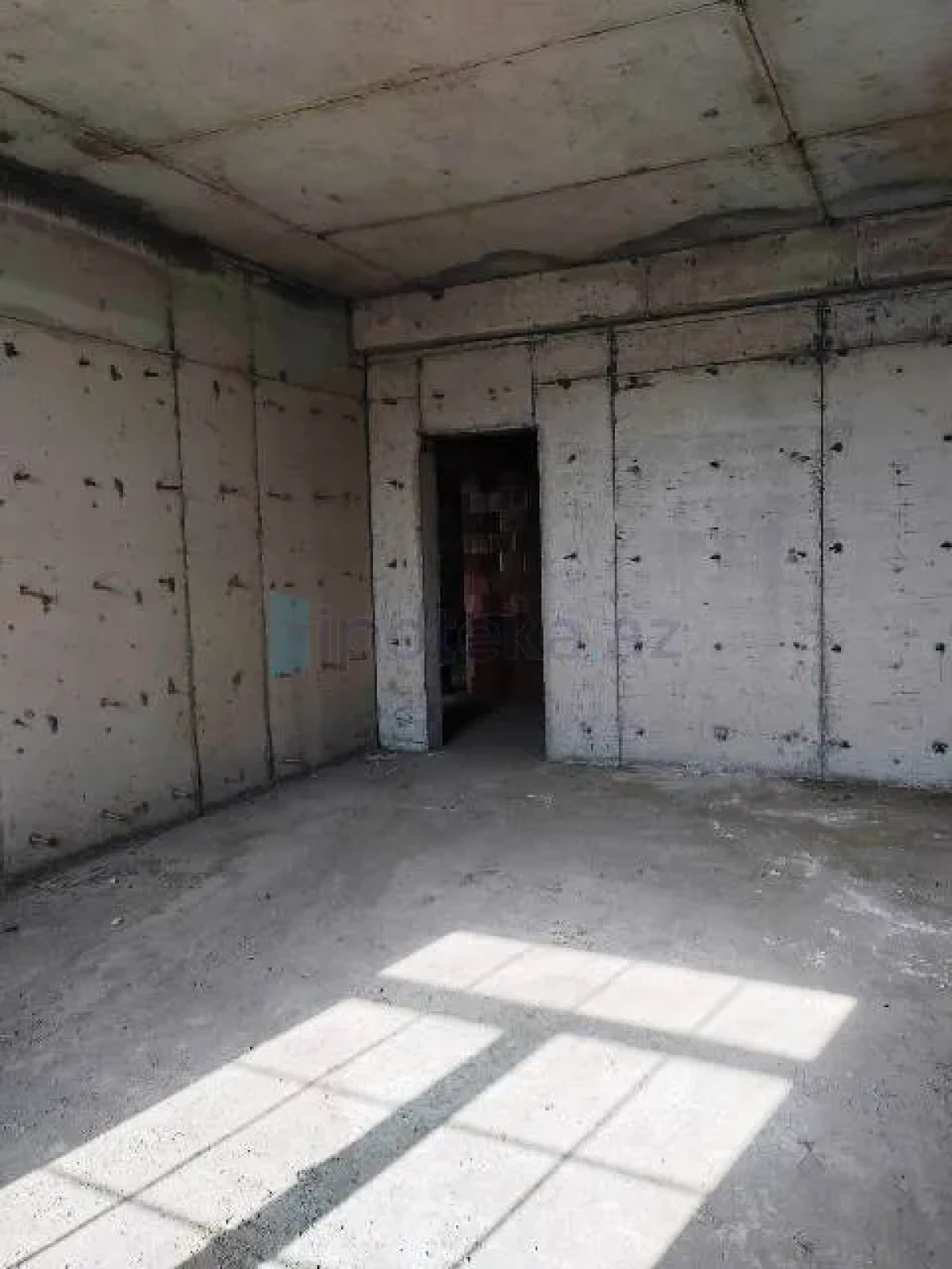 Satılır 4 otaqlı yeni tikili 143 m²