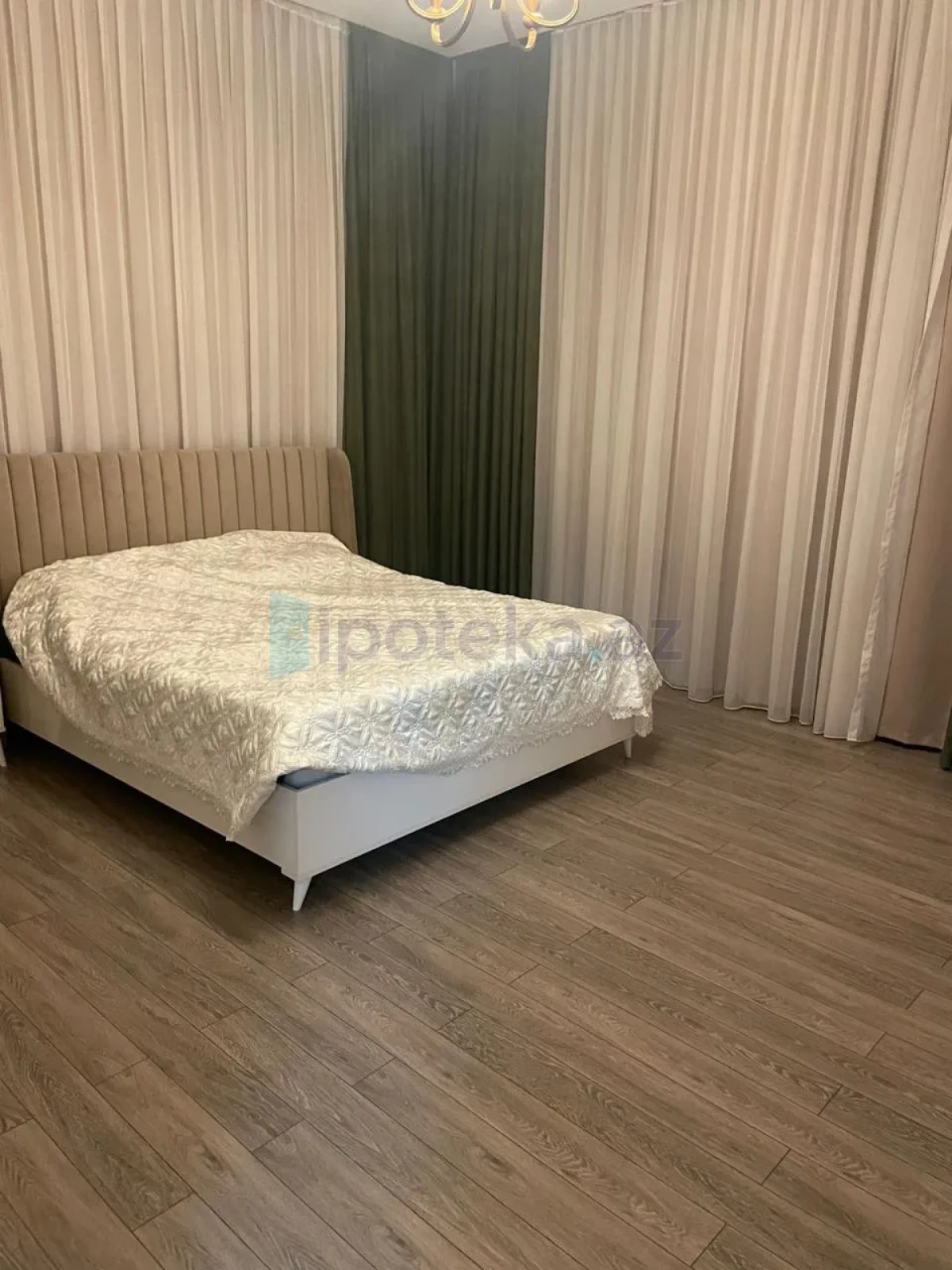 Satılır 5 otaqlı həyət evi 171 m²