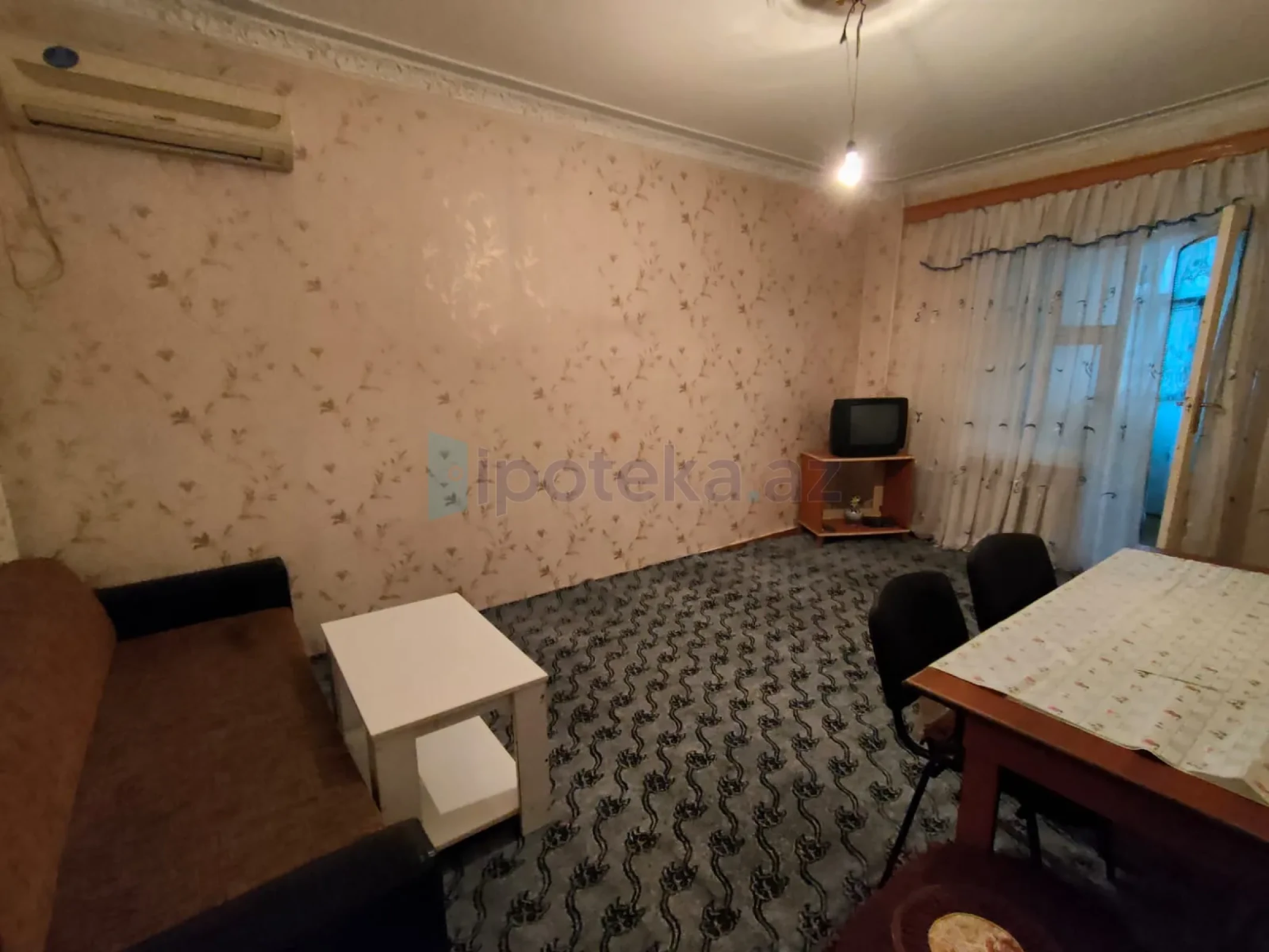 Satılır 3 otaqlı köhnə tikili 70 m²