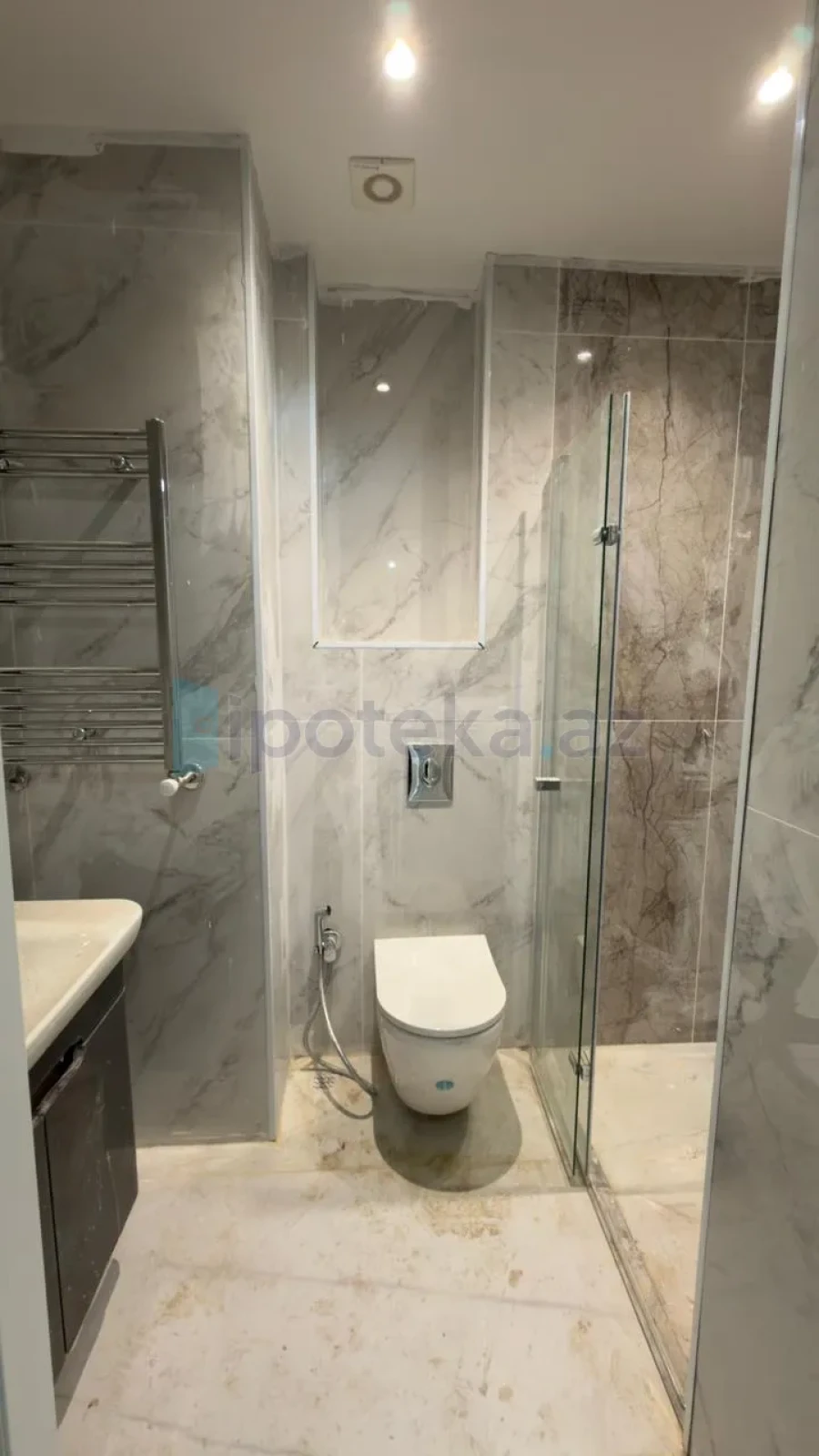 Satılır 2 otaqlı yeni tikili 49 m²