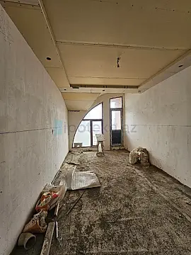 Satılır 3 otaqlı yeni tikili 82 m²