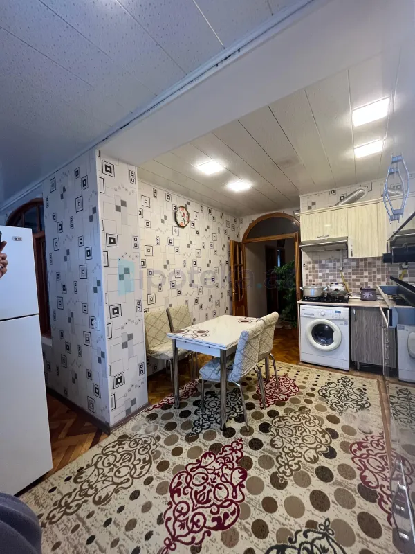 Satılır 3 otaqlı yeni tikili 90 m²