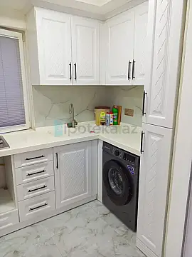 Satılır 3 otaqlı köhnə tikili 66 m²