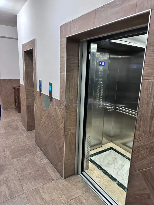 Satılır 3 otaqlı yeni tikili 94 m²