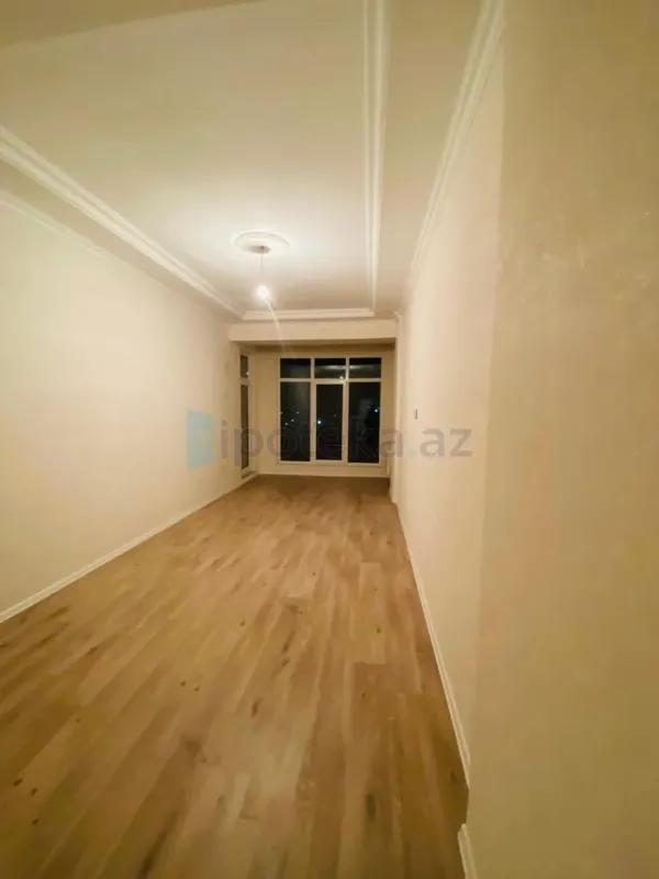 Satılır 2 otaqlı yeni tikili 74 m²