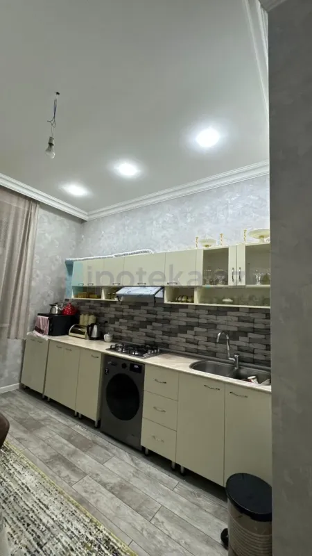 Satılır 2 otaqlı yeni tikili 68 m²