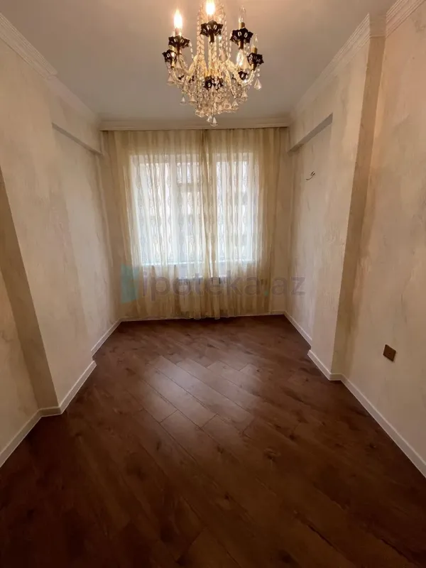 Satılır 2 otaqlı yeni tikili 70 m²