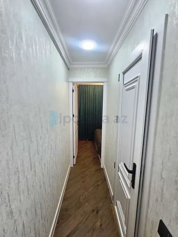 Satılır 2 otaqlı köhnə tikili 35 m²
