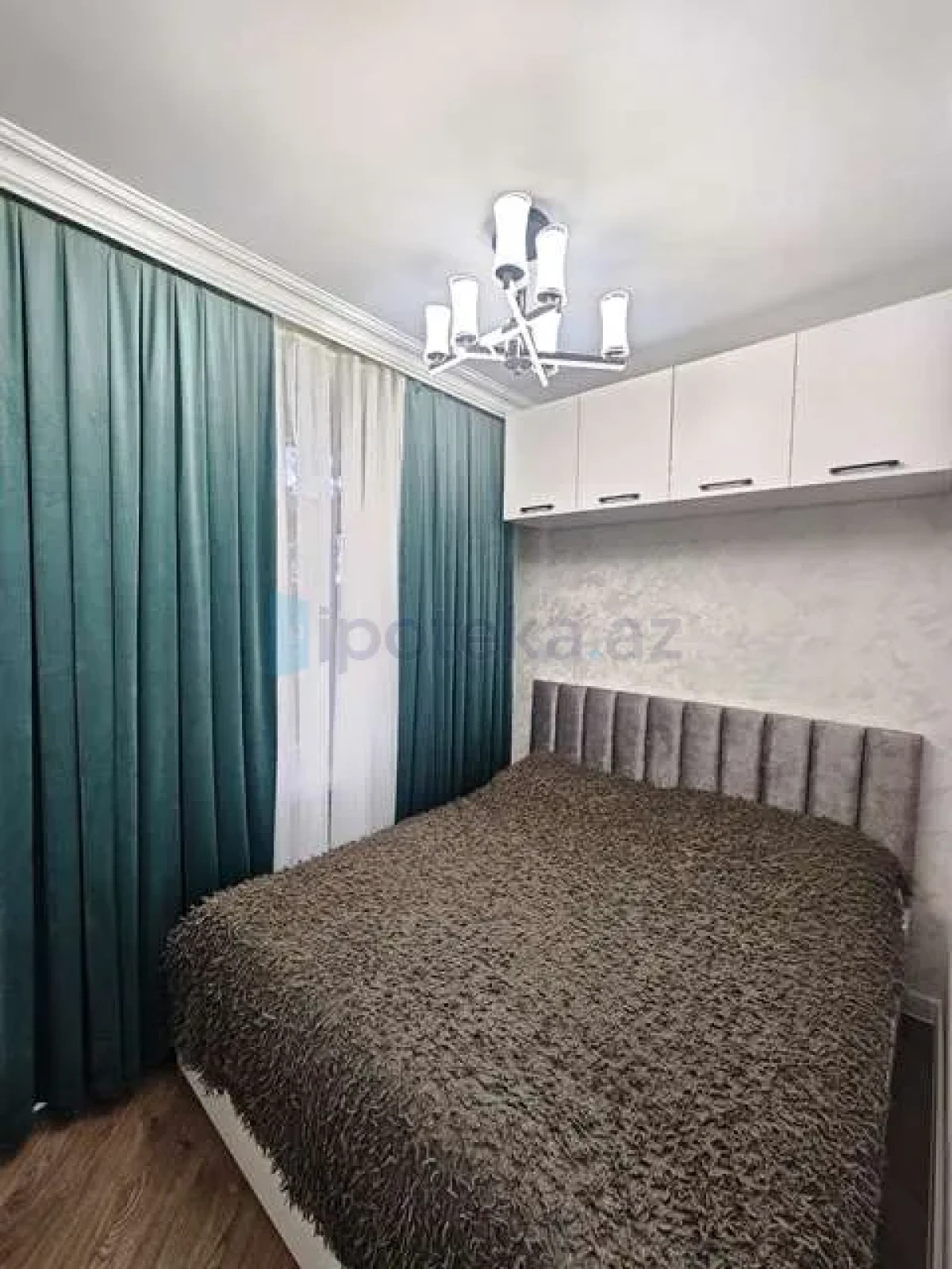 Satılır 2 otaqlı köhnə tikili 35 m²