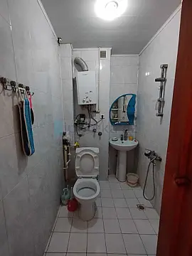 Satılır 2 otaqlı köhnə tikili 45 m²
