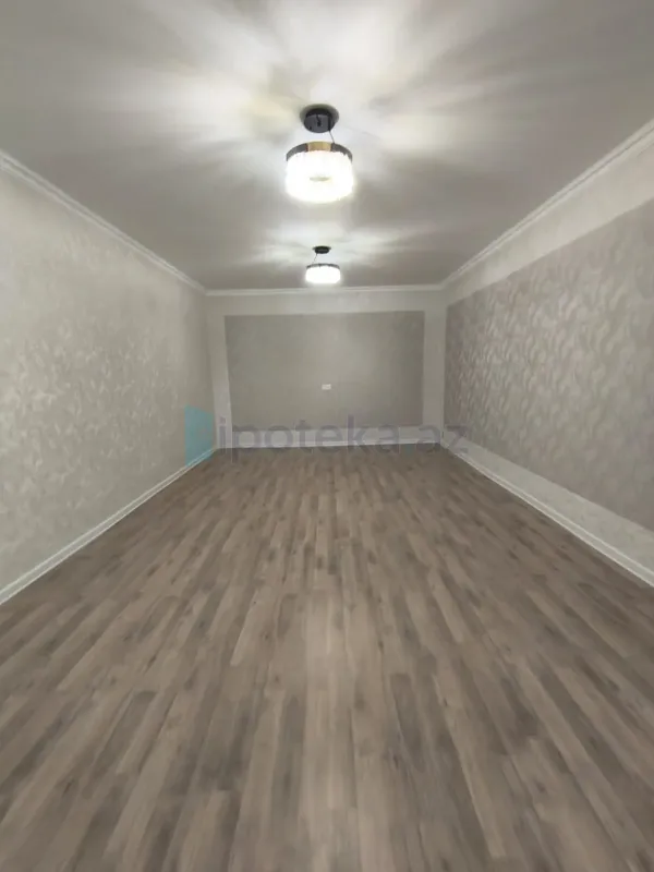 Satılır 6 otaqlı həyət evi 250 m²