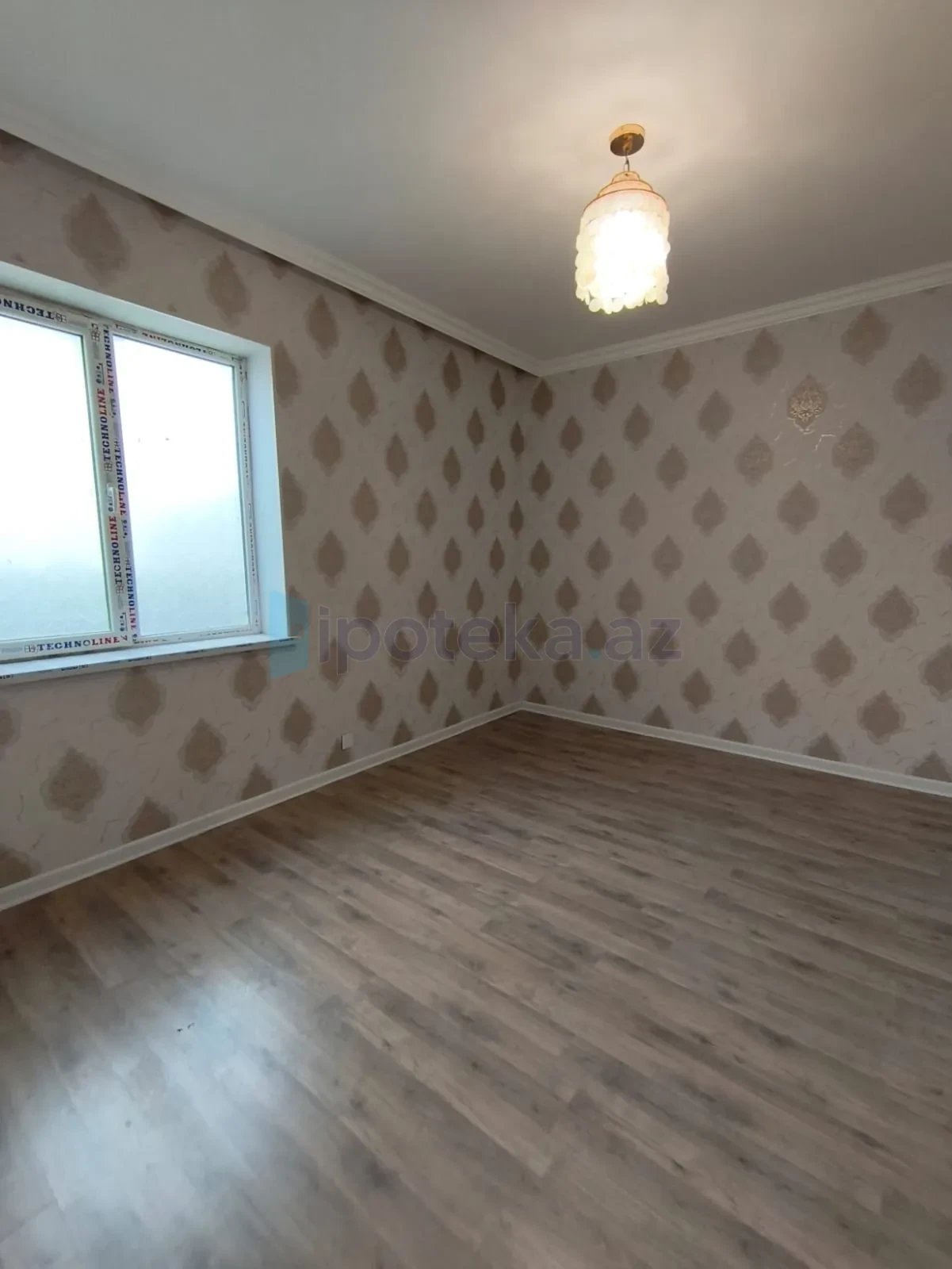 Satılır 6 otaqlı həyət evi 250 m²