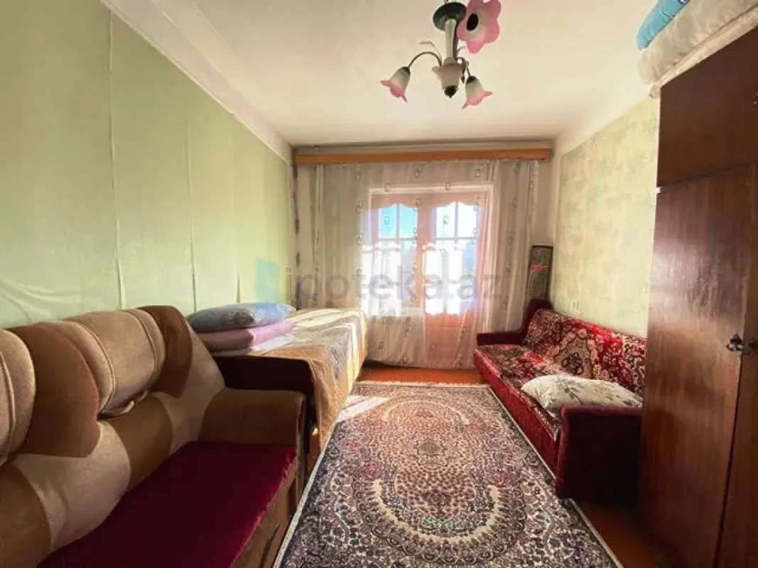 Satılır 3 otaqlı köhnə tikili 80 m²