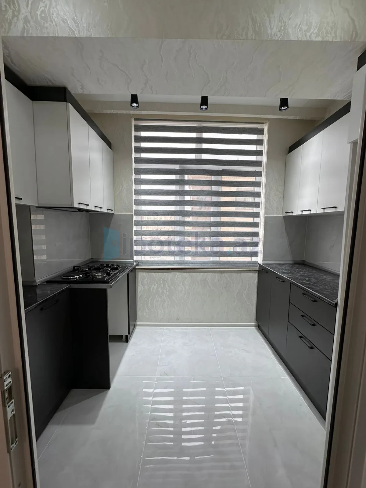 Satılır 3 otaqlı yeni tikili 61 m²