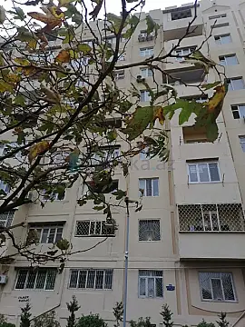 Satılır 2 otaqlı köhnə tikili 70 m² — Bakı, Yeni Günəşli 2 otaq 70.00 m²