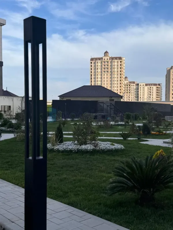 Satılır 2 otaqlı yeni tikili 107 m²