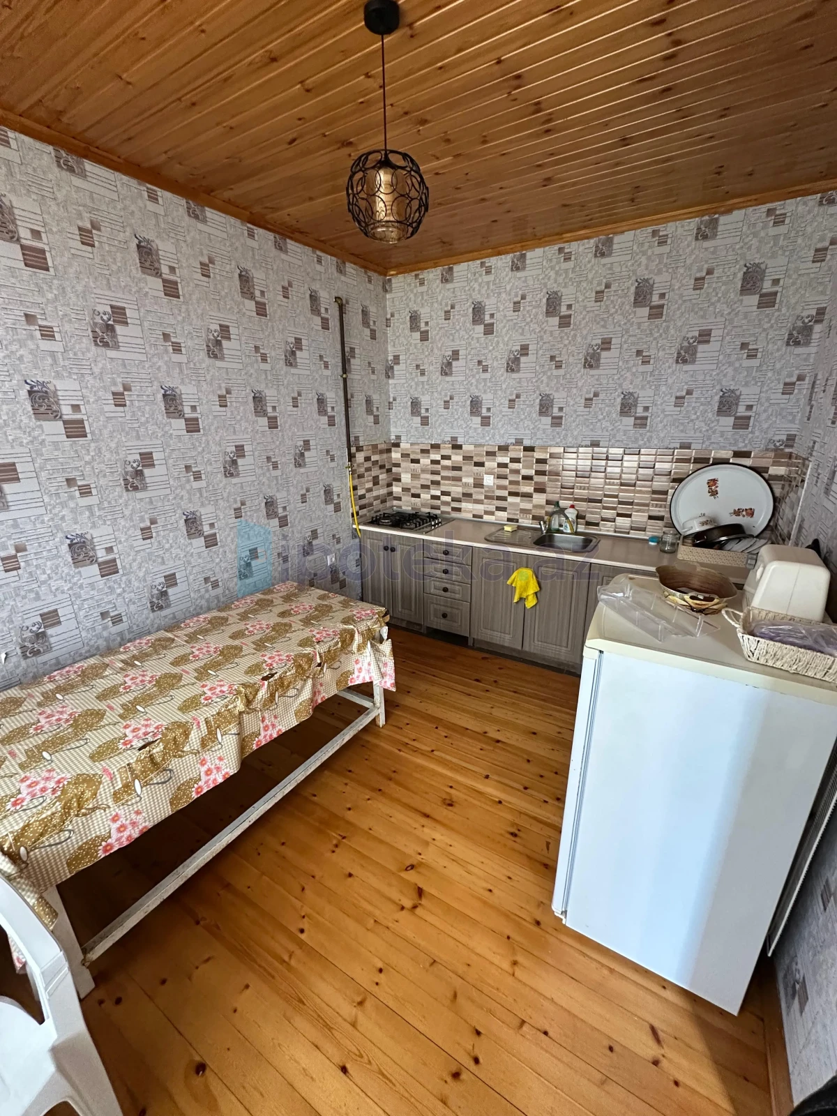 Satılır 2 otaqlı həyət evi 90 m²