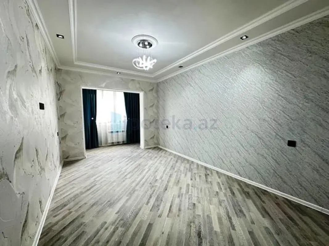 Satılır 2 otaqlı köhnə tikili 65 m²