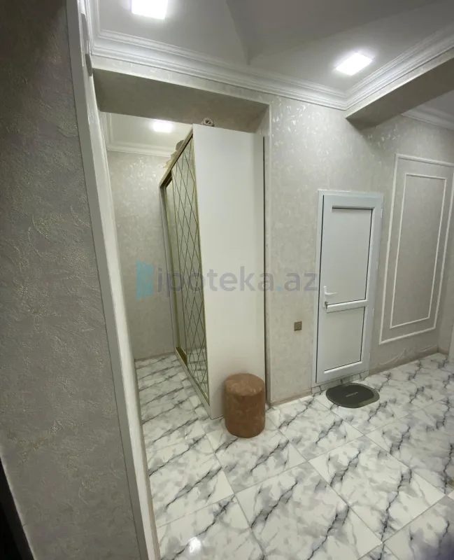 Satılır 3 otaqlı yeni tikili 92 m²