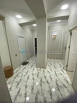 Satılır 3 otaqlı yeni tikili 92 m²